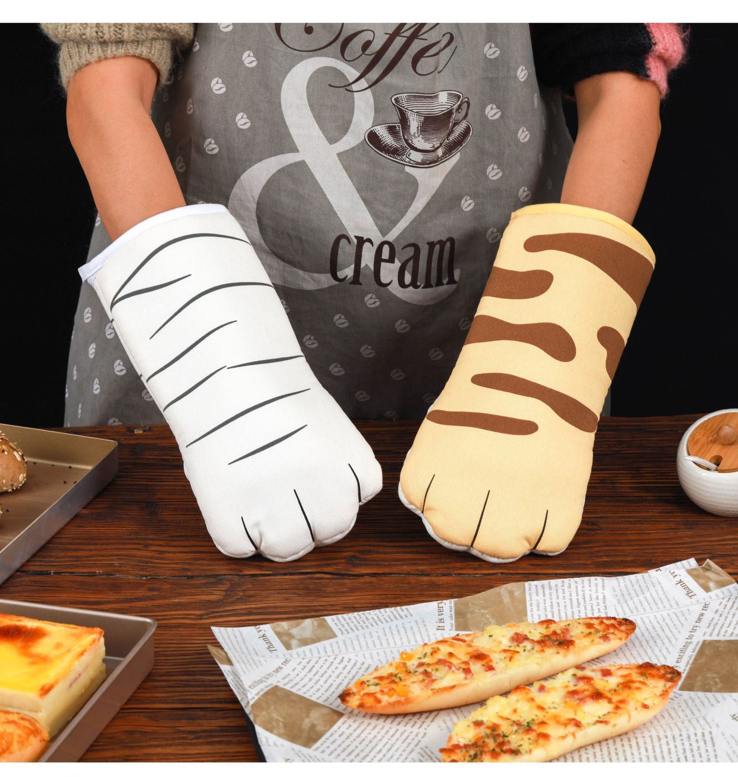 Cat Paw Oven Mitt